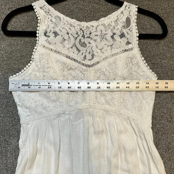 Abercrombie & Fitch Women's White Lace Mini Dress Size Medium - Picture 2 of 7